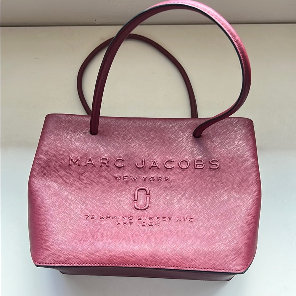 Marc Jacobs Pink Metallic Tote Bag with Embossed Logo